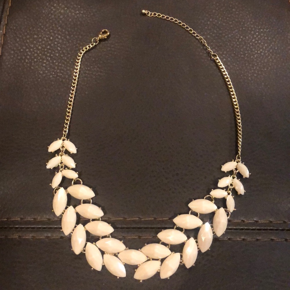 Y2K 2010 Blush necklace chunky statement jewelry
